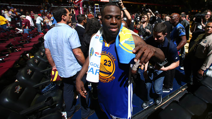 Warriors must find ways to replace the irreplaceable Draymond Green