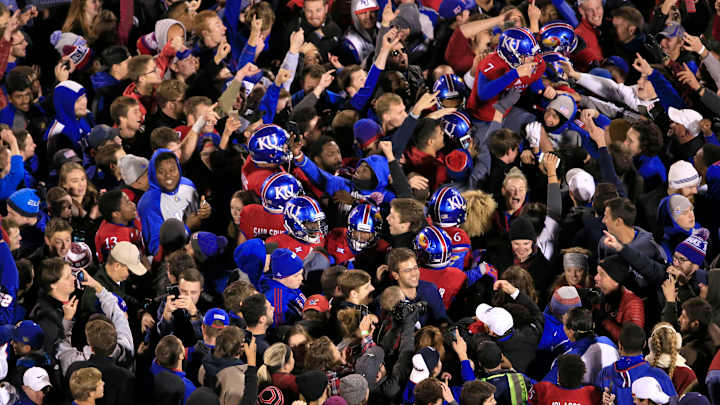 Texas coach Charlie Strong's future bleak after Kansas loss