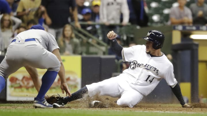 Urias wins first, Dodgers edge Brewers 6-5