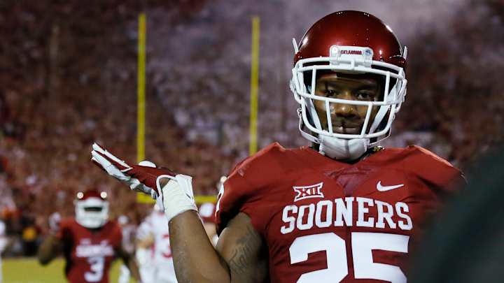 Controversial Oklahoma star Joe Mixon among national leaders