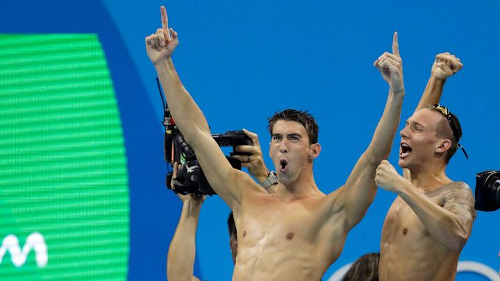 Michael Phelps, USA win gold in 4x100 freestyle relay