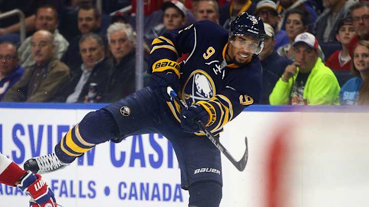 Sabres' Evander Kane out indefinitely with cracked ribs
