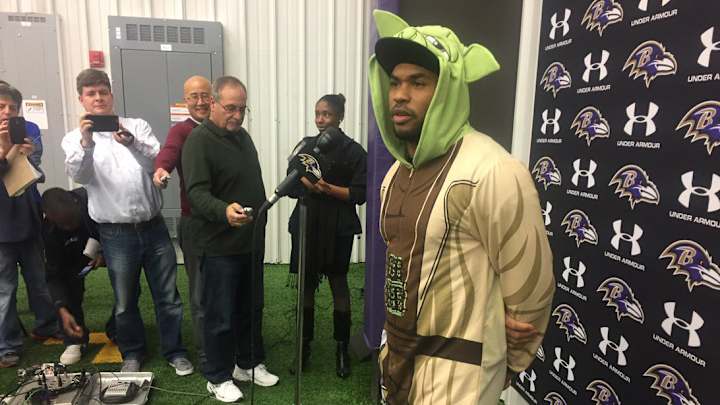 Wear a Yoda onesie to his press conference, Steve Smith did