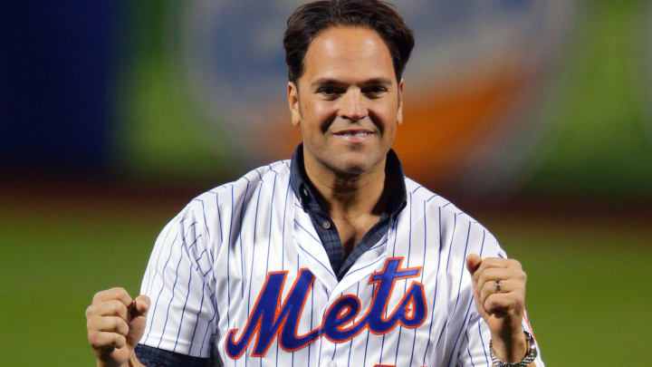 Griffey elected to Hall with highest percentage, Piazza in