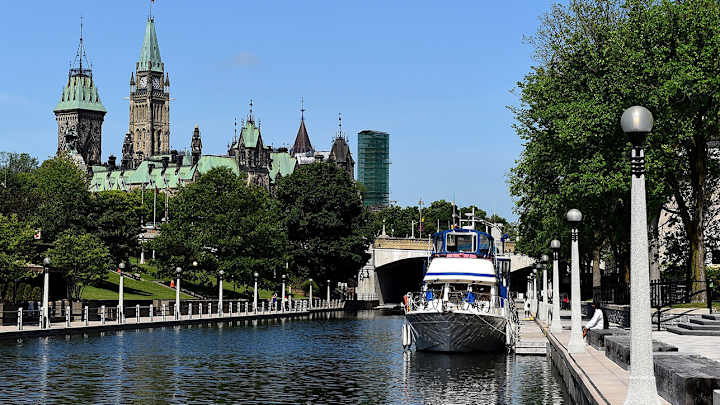 Heritage Ministry nixes idea for NHL game on Parliament Hill Heritage Ministry nixes idea for NHL game on Parliament Hill