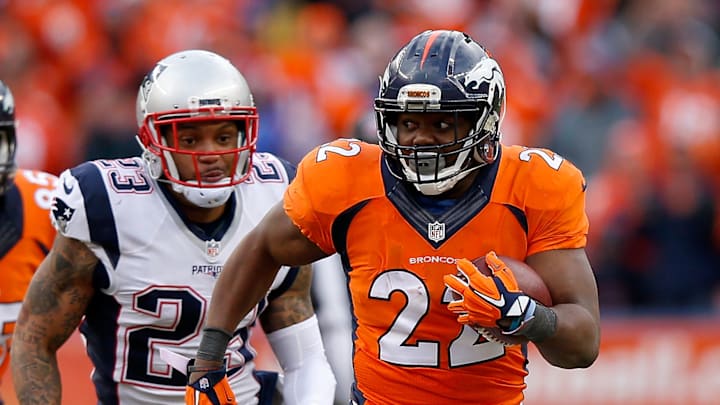 Broncos match Dolphins’ four-year offer to keep RB C.J. Anderson