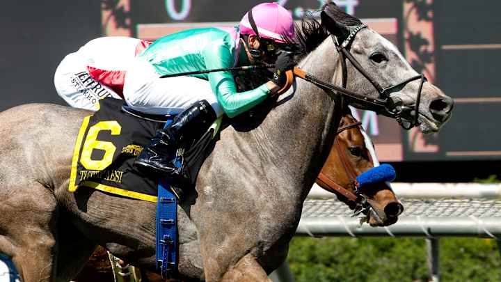 Tuttipaesi wins $200,000 Santa Ana Stakes by a neck