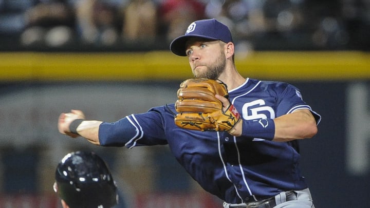 Teheran gets rare run support to beat Padres 7-3
