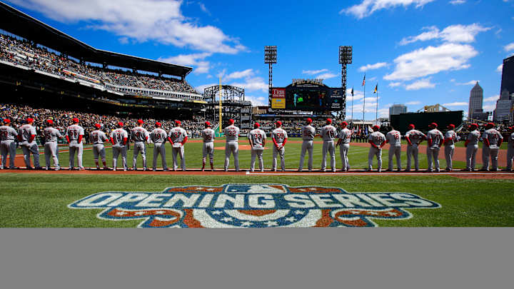 Opening day: Flurries early in Pittsburgh, flag up in KC