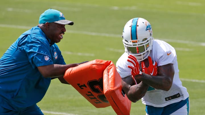 Dolphins RB Isaiah Pead shining at unsettled position