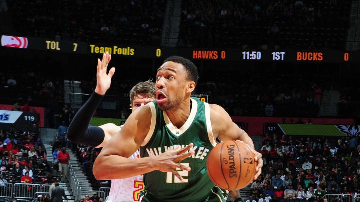 Parker, Monroe help Bucks hold off Hawks in double overtime