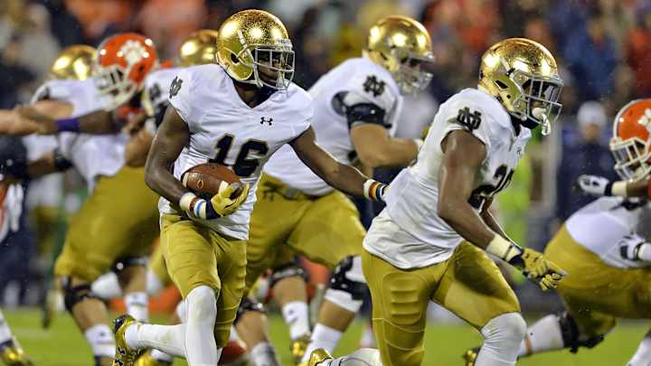 Notre Dame WR Torii Hunter Jr. eager to make name for self Notre Dame WR Torii Hunter Jr. eager to make name for self