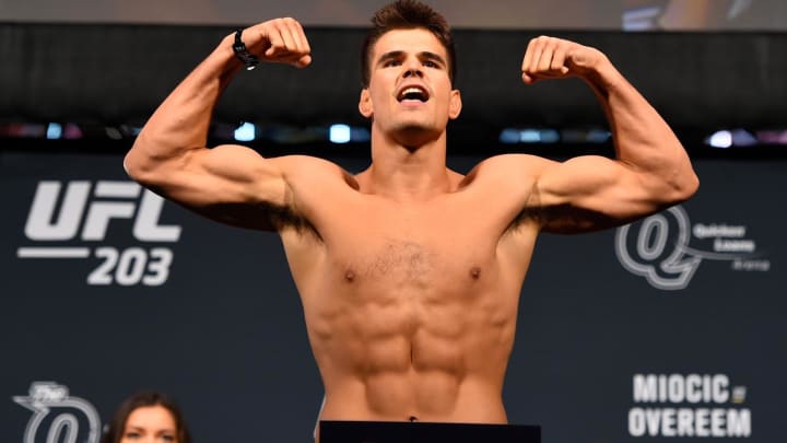 CM Punk defeated by Mickey Gall in his MMA debut at UFC 203