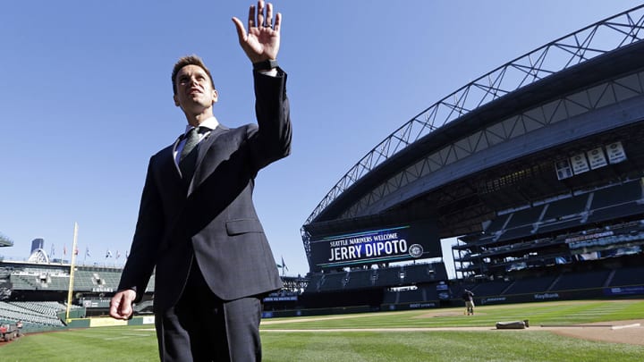 Winter Report Card: Busy Mariners make small roster improvements Winter Report Card: Busy Mariners make small roster improvements