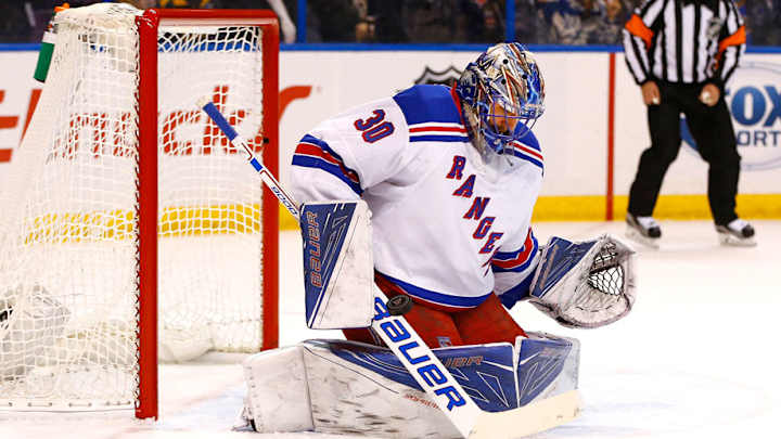 Henrik Lundqvist breaks Rangers’ all-time saves record