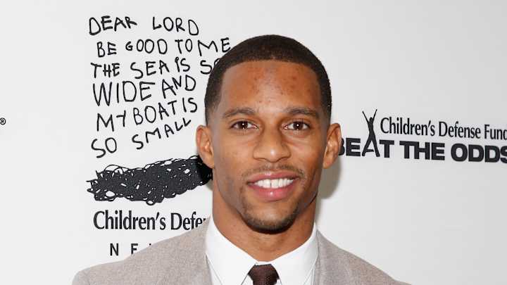 Victor Cruz fashion and style