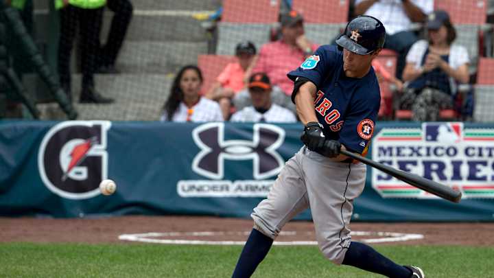 Padres get 9 in 1st inning, rout Astros 21-6 in Mexico City