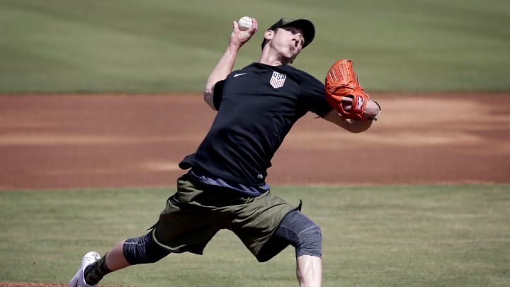 Tim Lincecum sharp in showcase for big league scouts