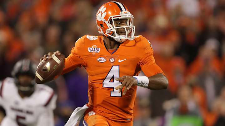 College Football Awards: Full list of winners, results