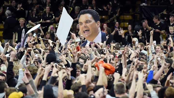 Pac-12 agrees to limit late football games, court storming
