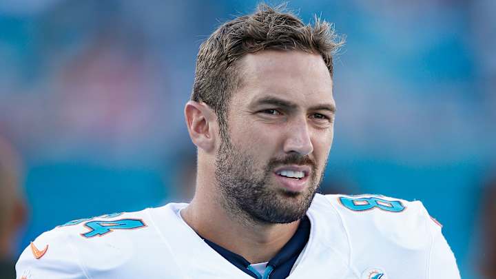 Report: Dolphins’ Jordan Cameron out for season, could retire due to concussions Report: Dolphins’ Jordan Cameron out for season, could retire due to concussions