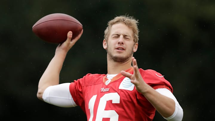 AP source: No. 1 pick Jared Goff to make Rams debut Sunday