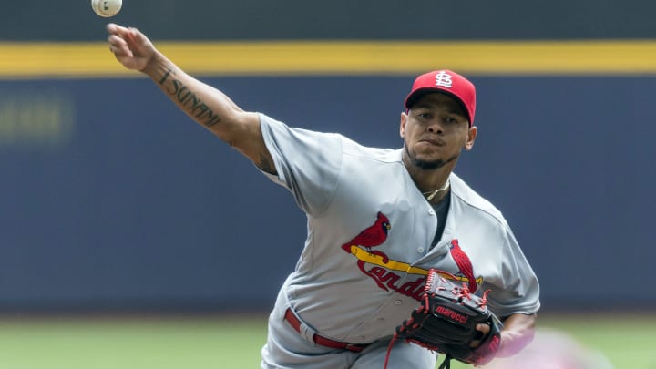 Peralta homers as Cardinals beat Brewers 8-1