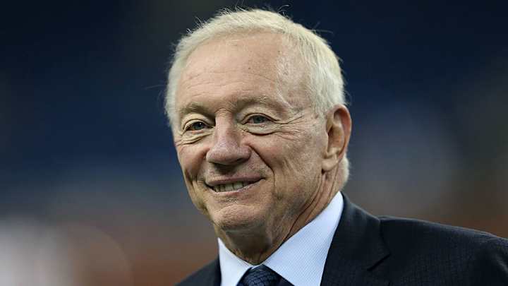 Cowboys owner Jerry Jones in favor of Las Vegas expansion