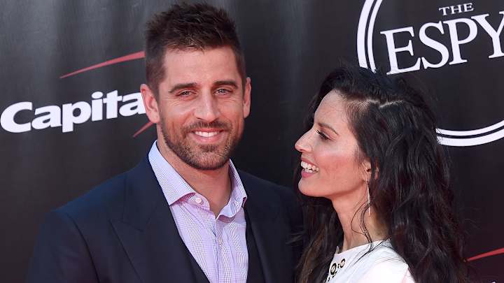 Aaron Rodgers had sexuality questioned because he didn’t ‘brag about his penis size'