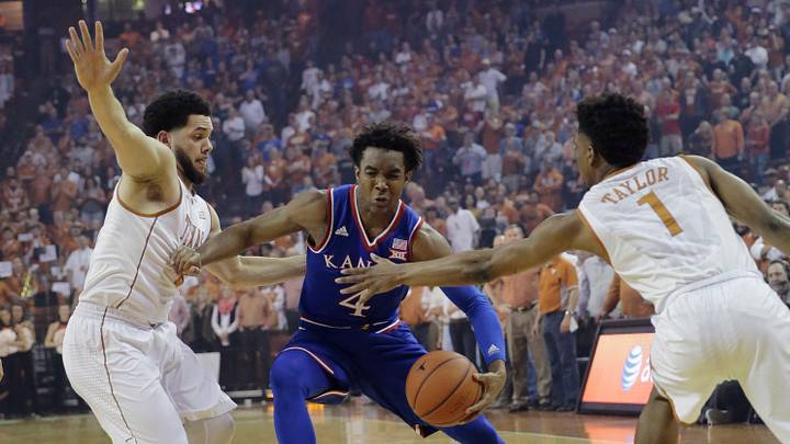 Ellis and No. 1 Kansas romp over No. 23 Texas 86-56 Ellis and No. 1 Kansas romp over No. 23 Texas 86-56