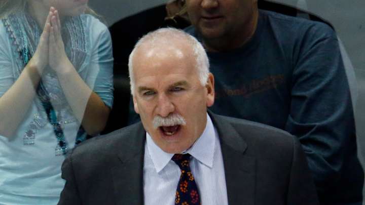 Chicago Blackhawks give coach Quenneville 3-year extension