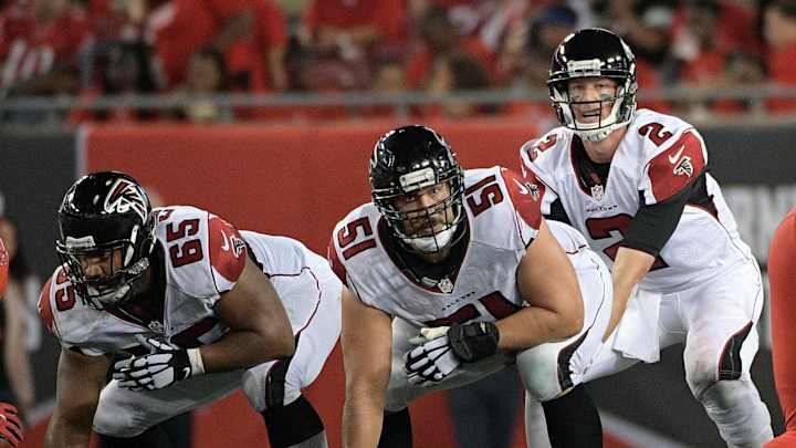 Falcons' investment in center Alex Mack paying big dividends
