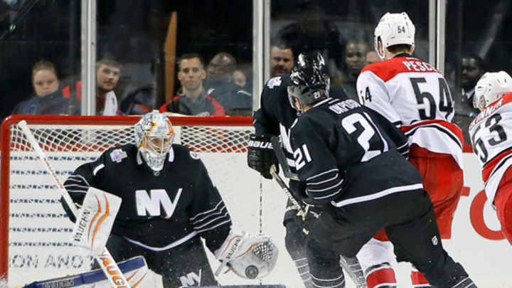 Okposo gets shootout goal to lift Islanders over Hurricanes
