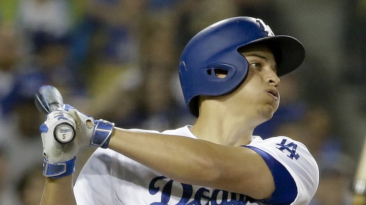 Corey Seager slugs 3 HRs in Dodgers' 4-2 win over Braves