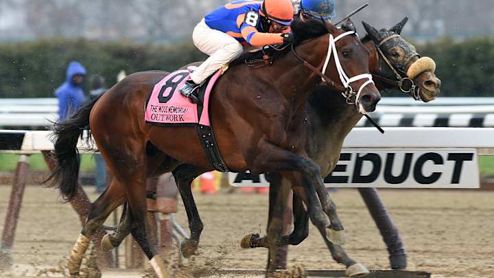 Outwork hangs on to win Wood, clinch spot in Kentucky Derby