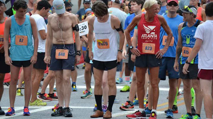 Runner sets world record for half marathon in dress shoes Runner sets world record for half marathon in dress shoes