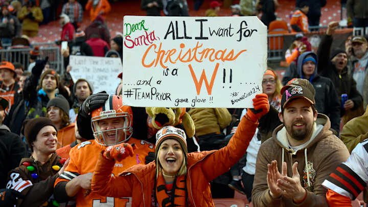 Believe It! Browns finally notch first win with gritty perfomance over Chargers Believe It! Browns finally notch first win with gritty perfomance over Chargers