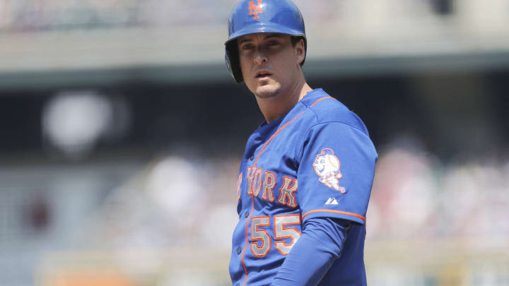 AP source: Braves, Kelly Johnson agree to 1-year deal