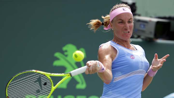 Serena Williams upset by Kuznetsova in 3 sets at Miami Open