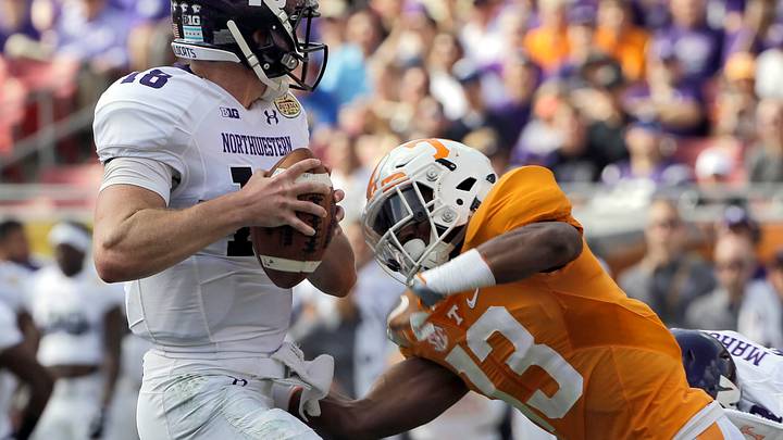 Tennessee routs No. 12 Northwestern 45-6 in Outback Bowl