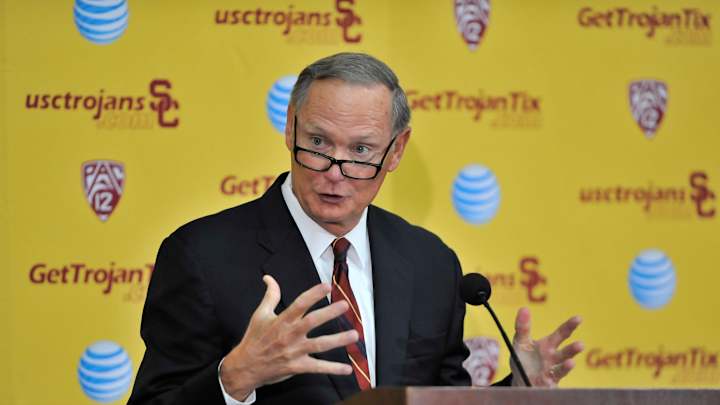 USC AD Pat Haden collapses outside athletic building