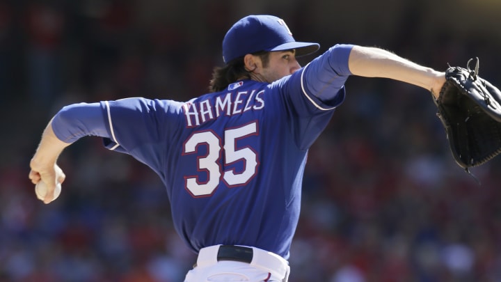 Ace lefty Hamels settling in with Texas after early addition