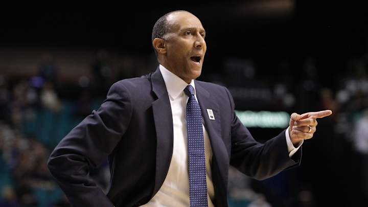 Report: UCF hires former Stanford coach Johnny Dawkins