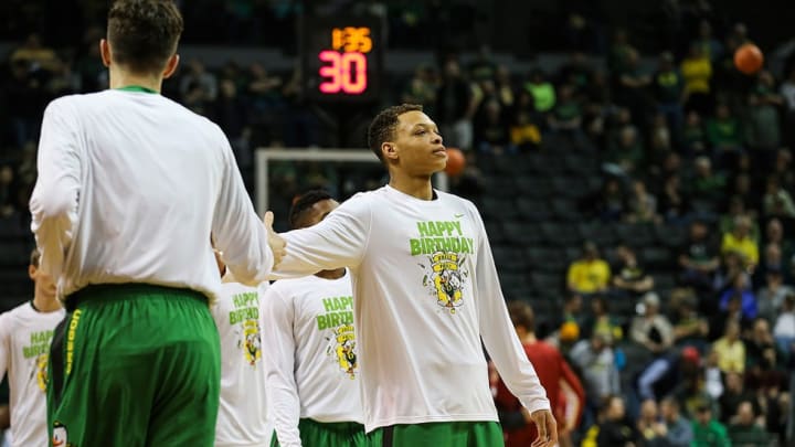 Oregon walk-on Phil Richmond shares a lot with his father, NBA legend Mitch. Most importantly: a coach
