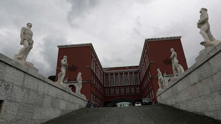 IOC chief Bach notes 'political' reasons for Rome withdrawal