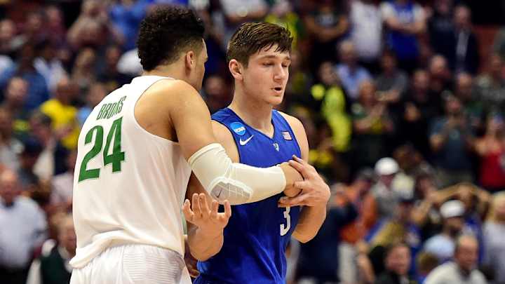 Watch: Duke’s Grayson Allen denies handshake from Dillon Brooks