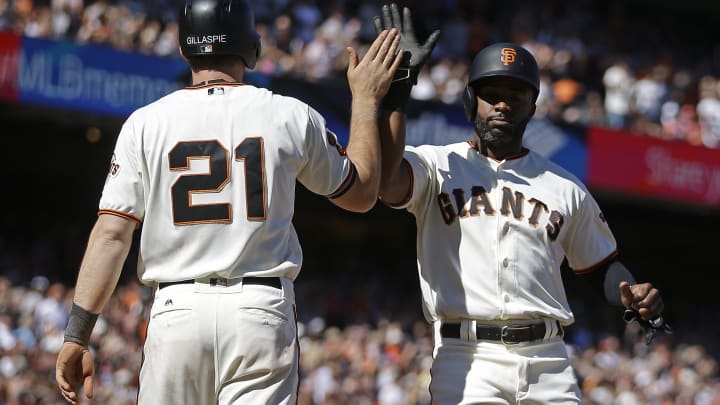 Giants hit 4 homers to back Bumgarner and beat Braves 13-4