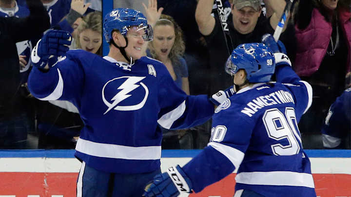 Palat, Stralman lead Lightning past Penguins 6-3
