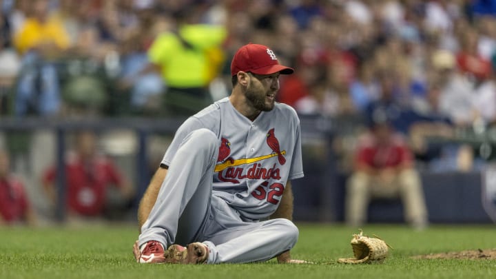 Villar's ninth-inning hit leads Brewers past Cardinals