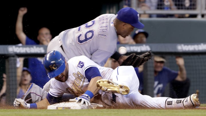 Duffy dominant as Royals beat Darvish, Rangers 3-1